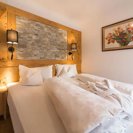 Hotel Fanes Sëlva Buitenkant foto